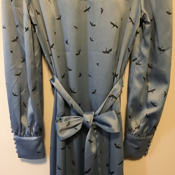 H&M Retro 70s Crane Silky Button Sleeve Belted Midi Dress - Picture 9 of 16